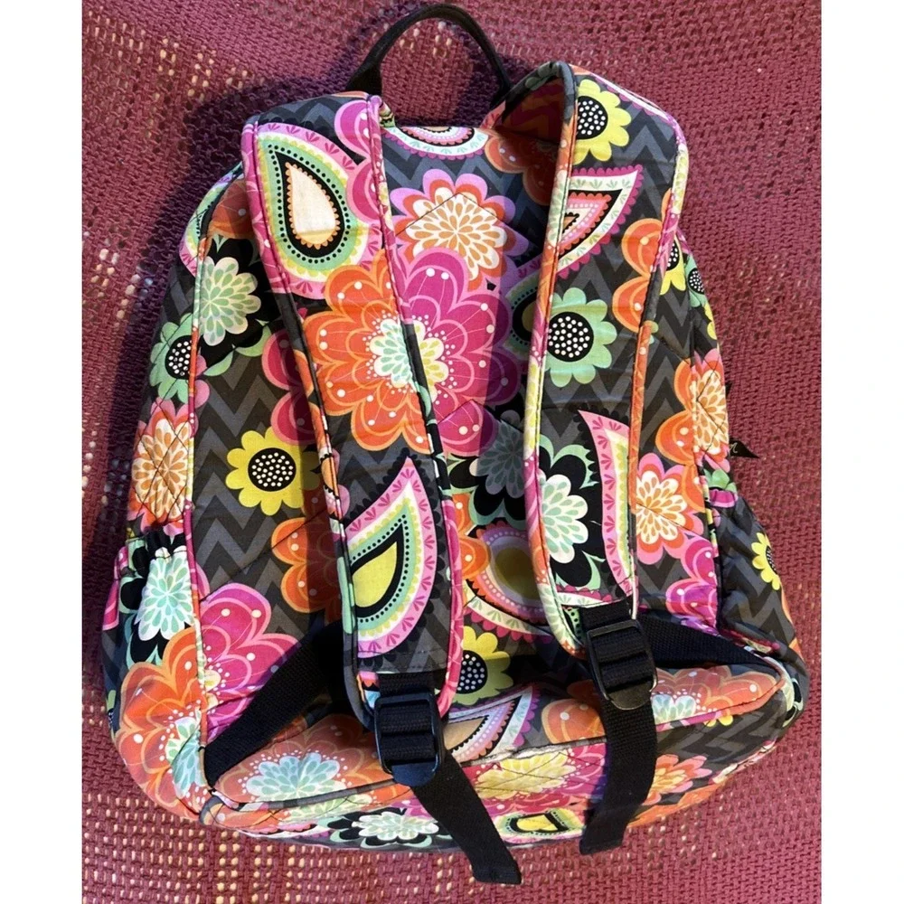 Vera Bradley Campus/School Backpack Multicolor Paisley Print +‎ Multiple Pockets